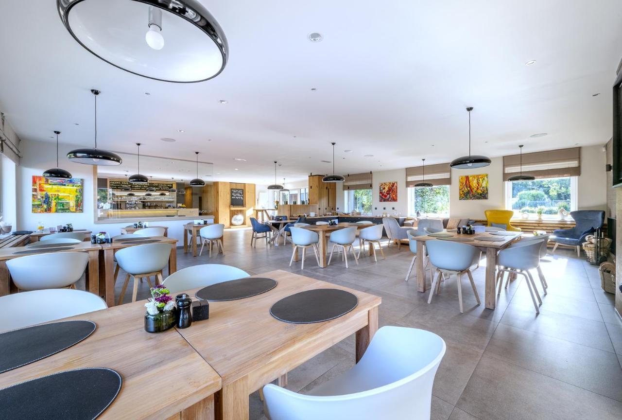 Vista Resort & Club Прага Екстериор снимка